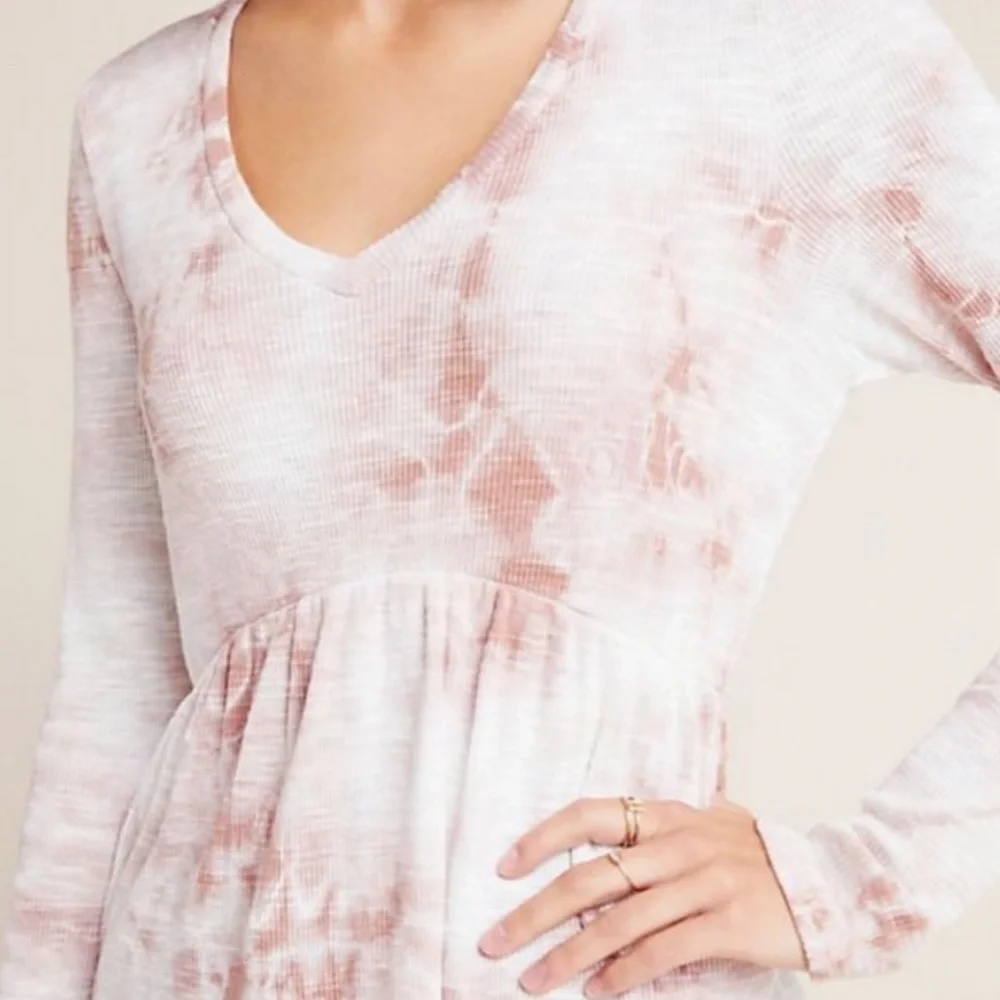 ANTHROPOLOGIE T.La PINK TIE DYE V-NECK JILL BABYDOLL PEPLUM TOP